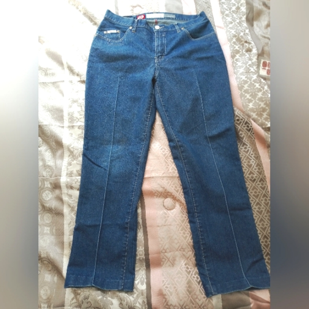 Echo red jeans
